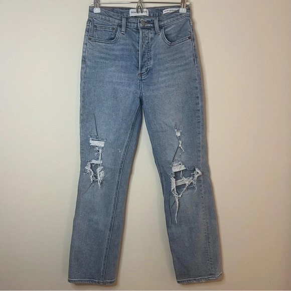 ARITZIA DENIM FORUM Arlo High Rise Straight Leg Distressed Jeans - Picture 7 of 15